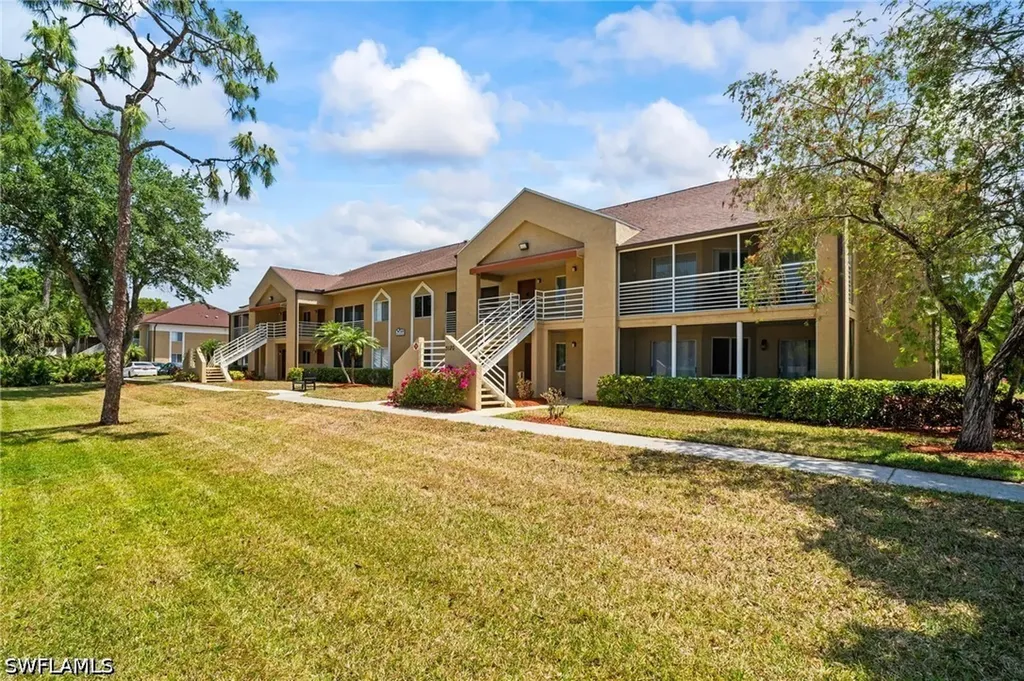 3120 Seasons Way Estero FL 33928