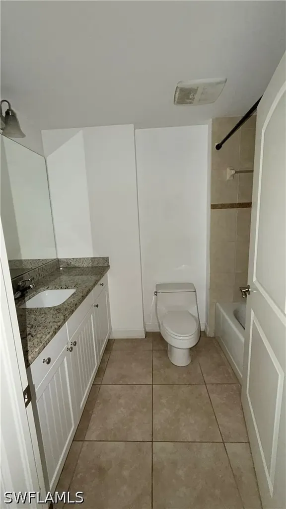 1100 Pine Ridge Road Naples FL 34108