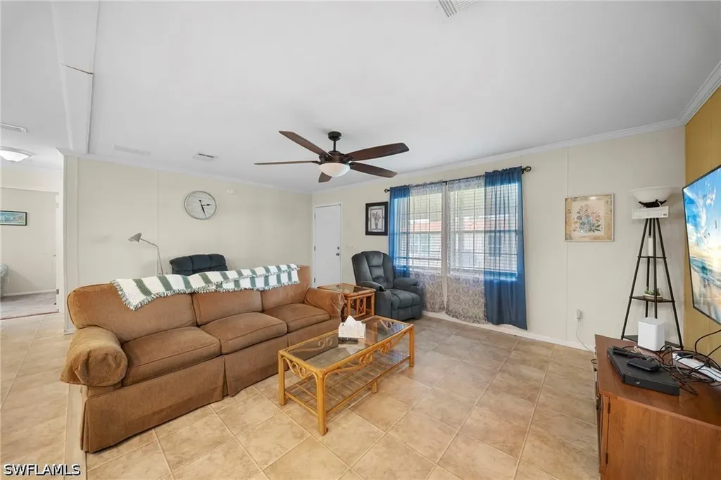 27472 Rue Viauv Avenue Bonita Springs FL 34135