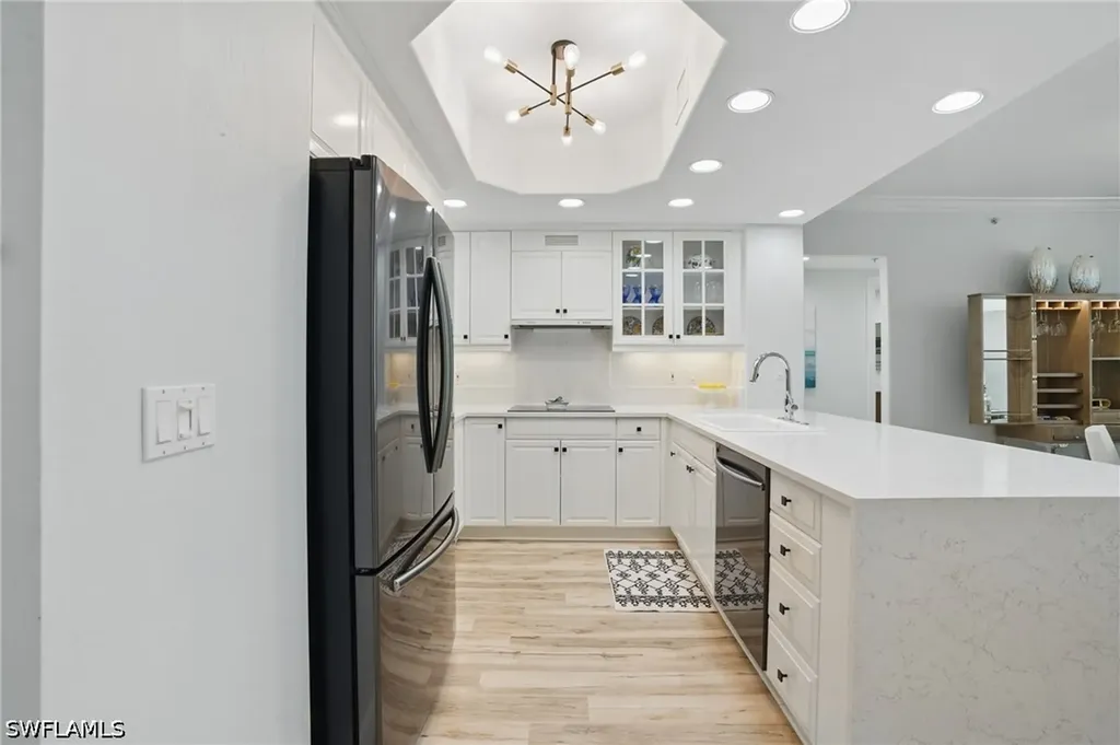 2728 Tiburon Boulevard E Naples FL 34109