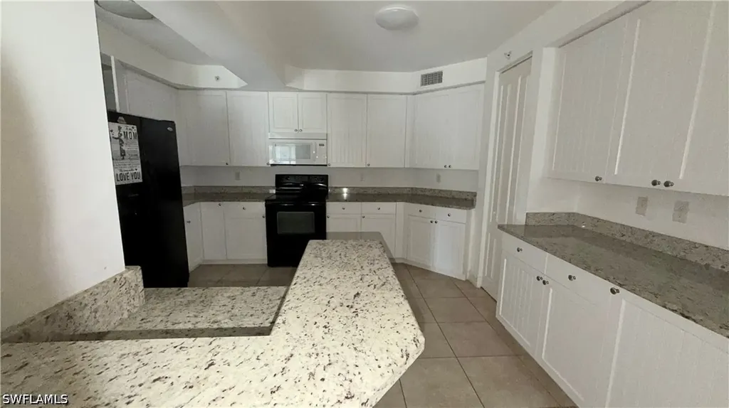 1100 Pine Ridge Road Naples FL 34108