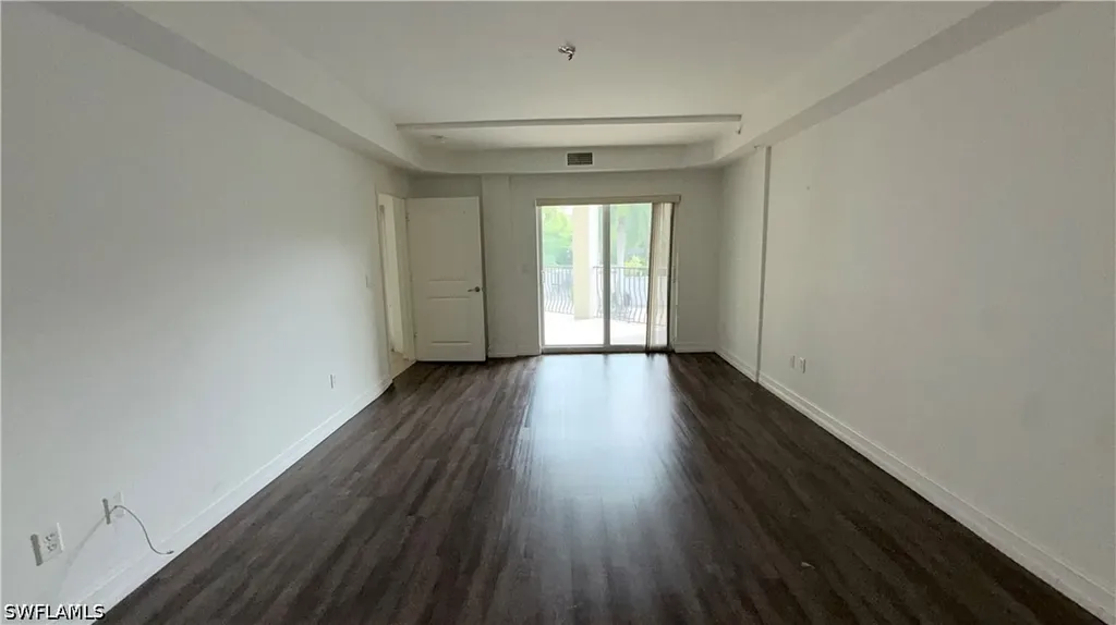 1100 Pine Ridge Road Naples FL 34108