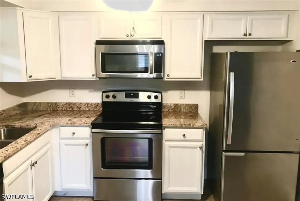 3325 Airport Road N Naples FL 34105