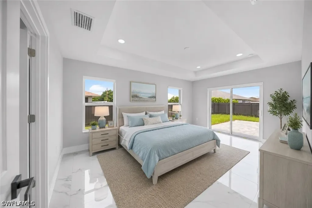 1013 NE 14th Terrace Cape Coral FL 33909