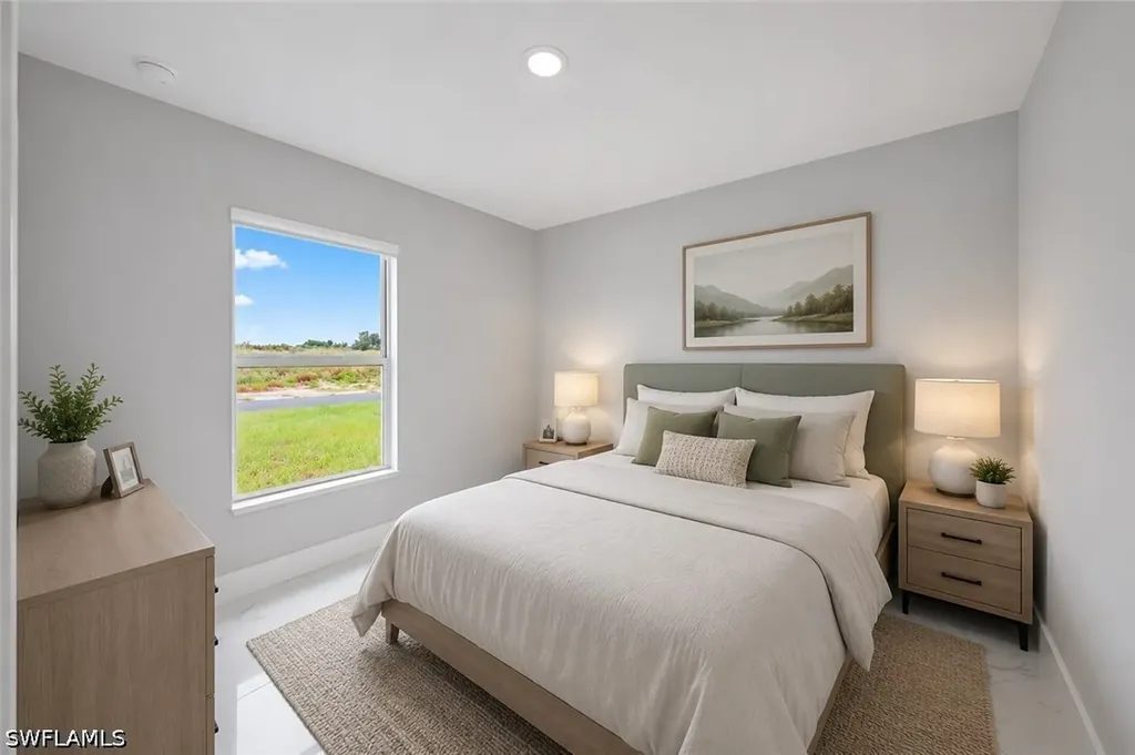 1013 NE 14th Terrace Cape Coral FL 33909