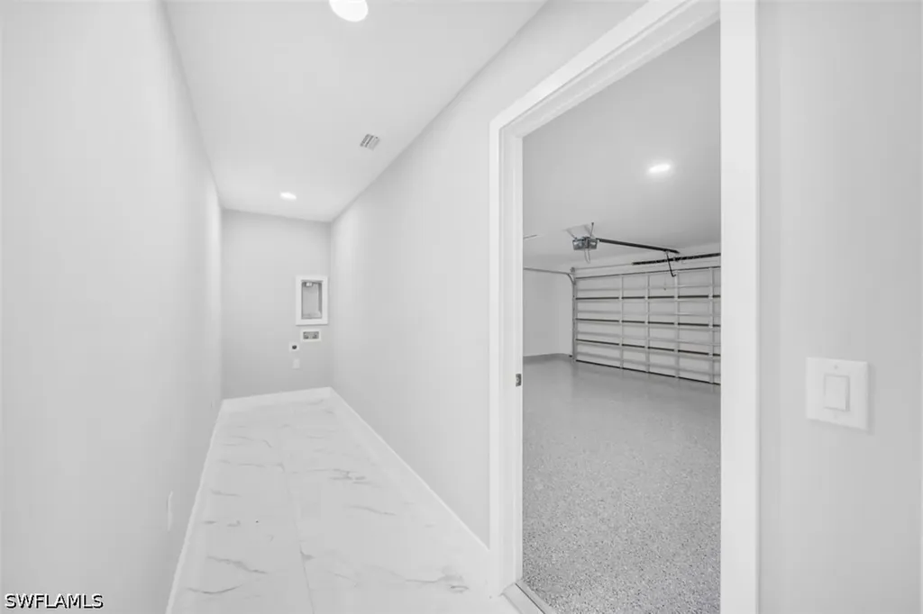 1013 NE 14th Terrace Cape Coral FL 33909