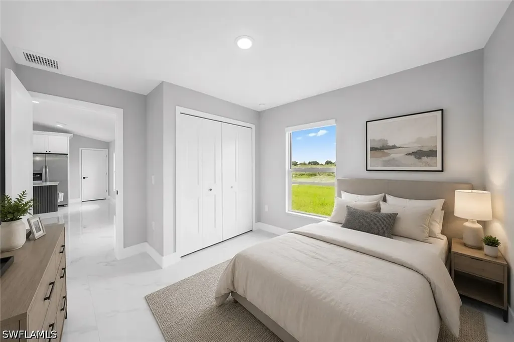 1013 NE 14th Terrace Cape Coral FL 33909