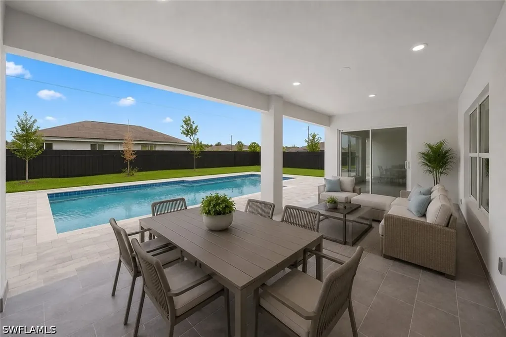 1013 NE 14th Terrace Cape Coral FL 33909