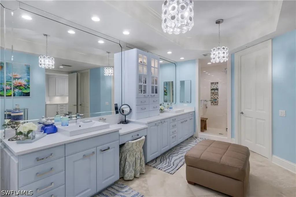 81 Seagate Drive Naples FL 34103