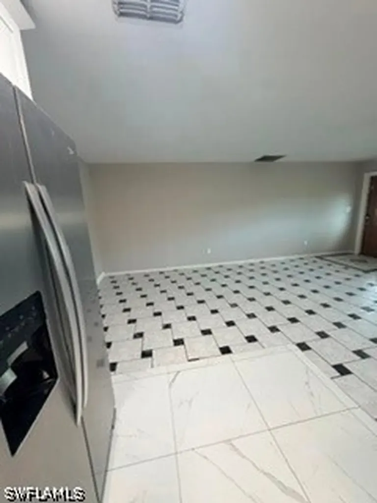 18572 Sarasota Road Fort Myers FL 33967