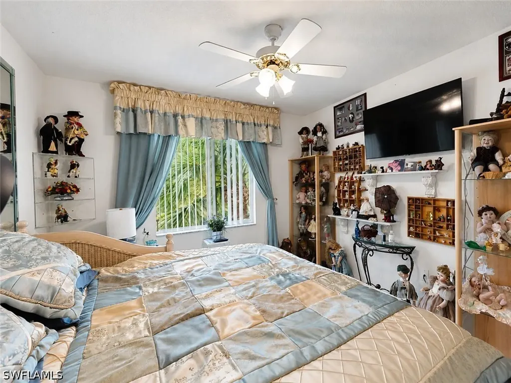 8294 Key Royal Circle Naples FL 34119