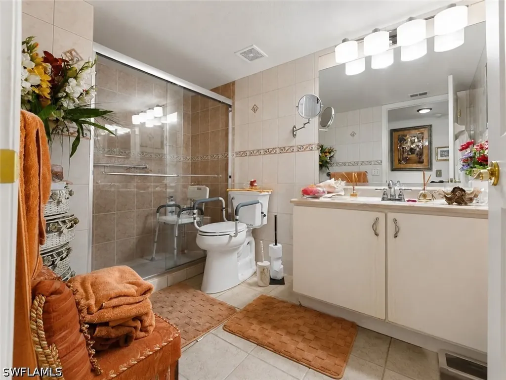 8294 Key Royal Circle Naples FL 34119
