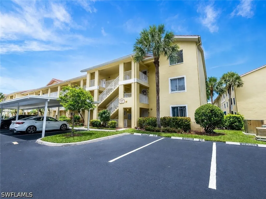 8294 Key Royal Circle Naples FL 34119