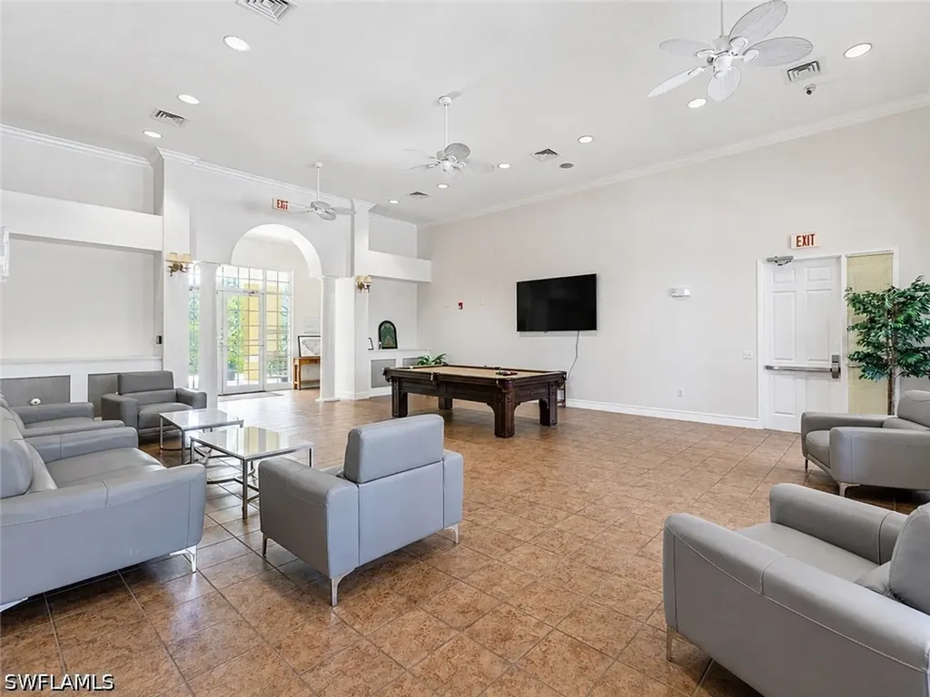 8294 Key Royal Circle Naples FL 34119
