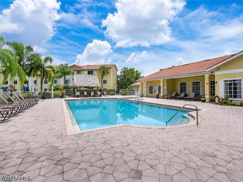 8294 Key Royal Circle Naples FL 34119
