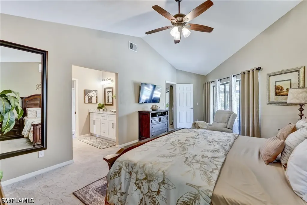 453 Countryside Drive Naples FL 34104