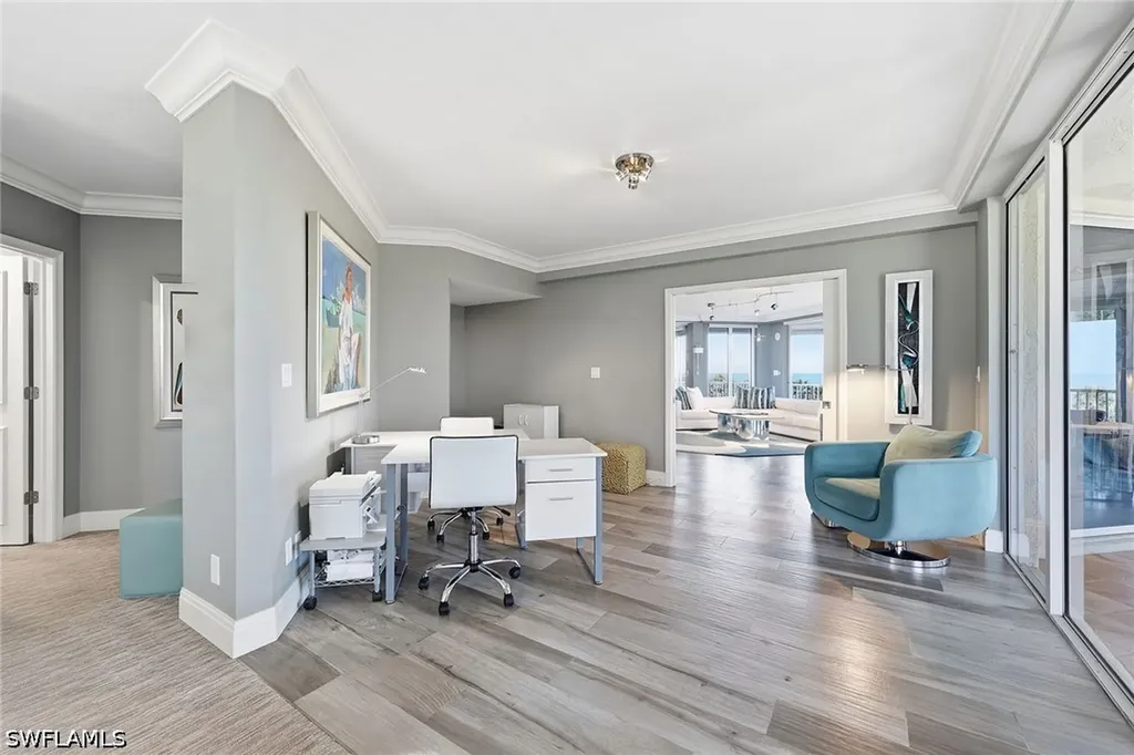 8111 Bay Colony Drive Naples FL 34108