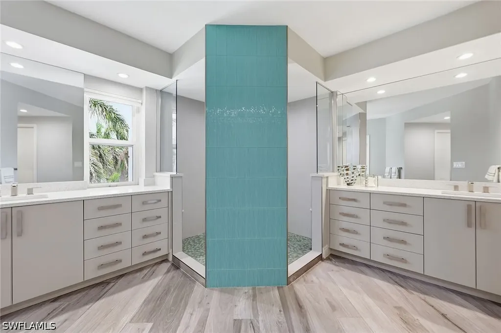 8111 Bay Colony Drive Naples FL 34108