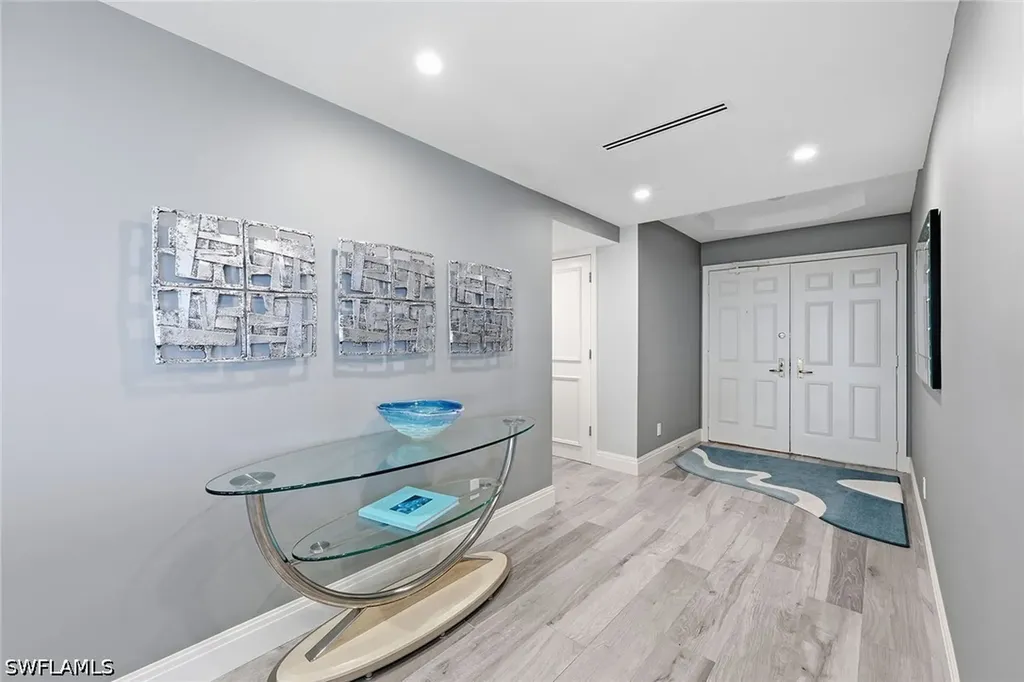 8111 Bay Colony Drive Naples FL 34108