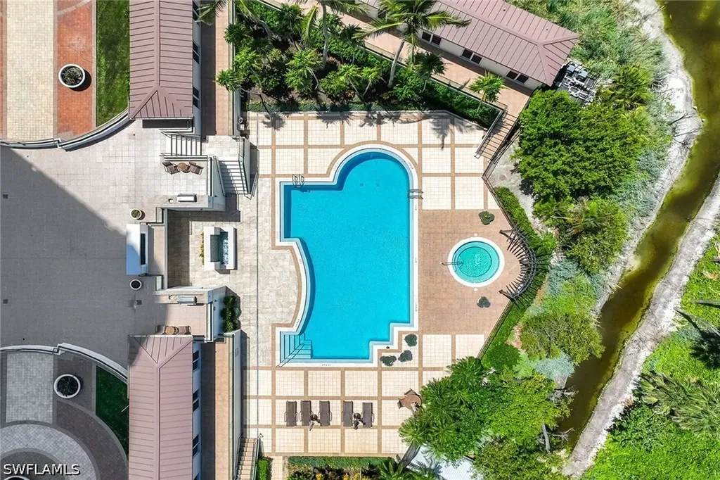 8111 Bay Colony Drive Naples FL 34108
