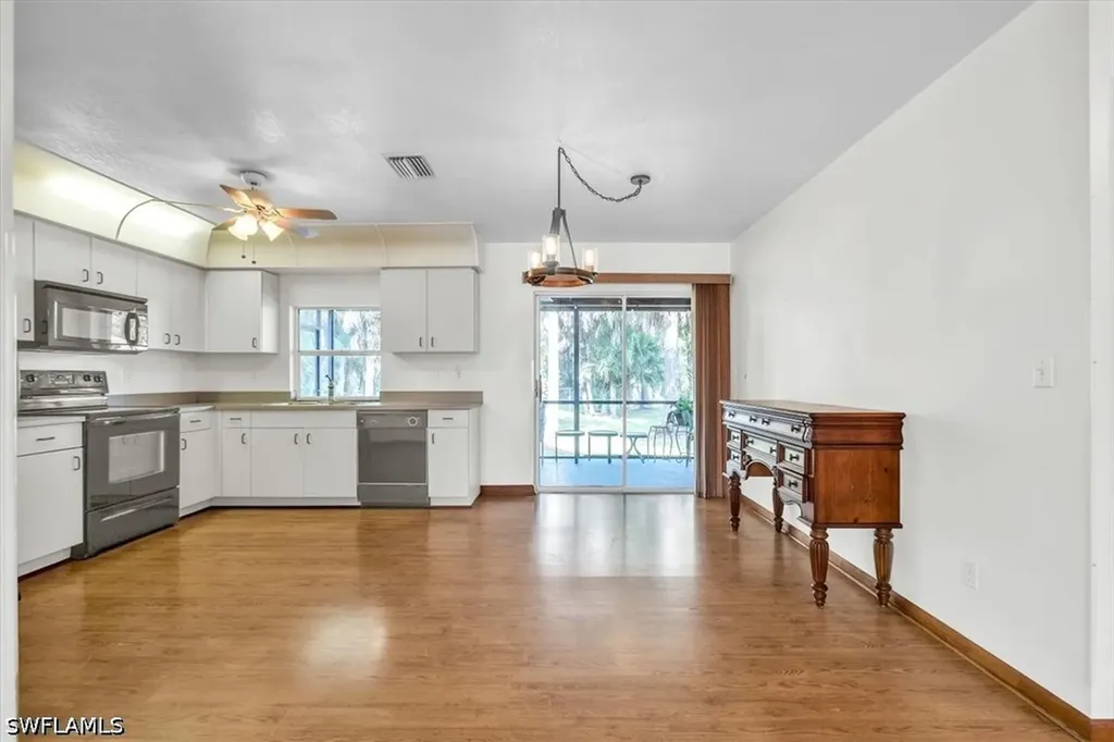1481 13th Street SW Naples FL 34117