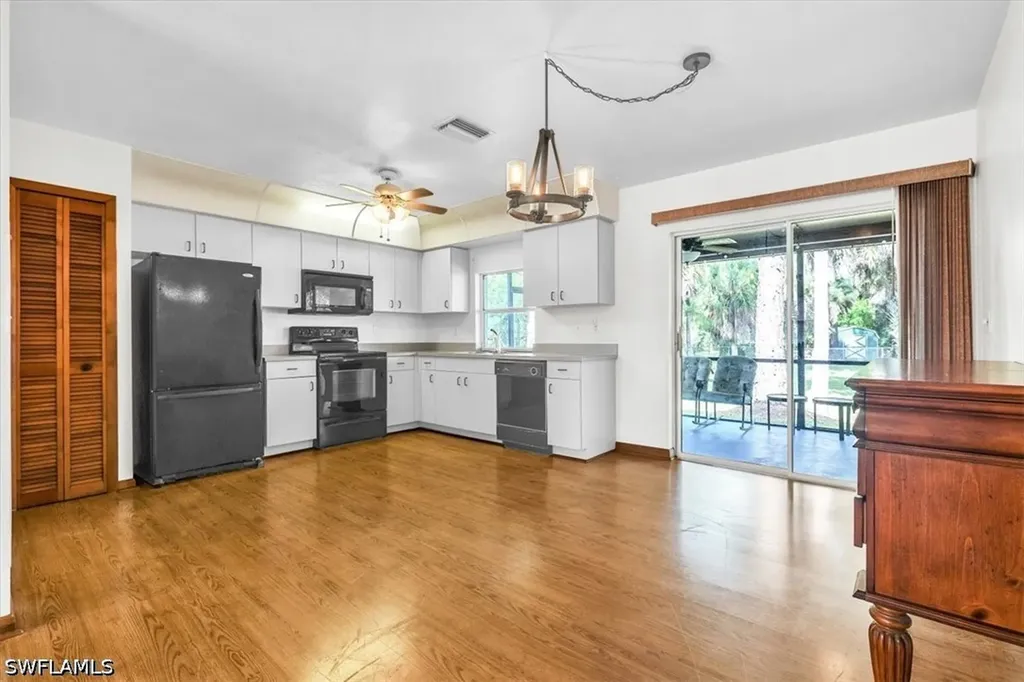1481 13th Street SW Naples FL 34117