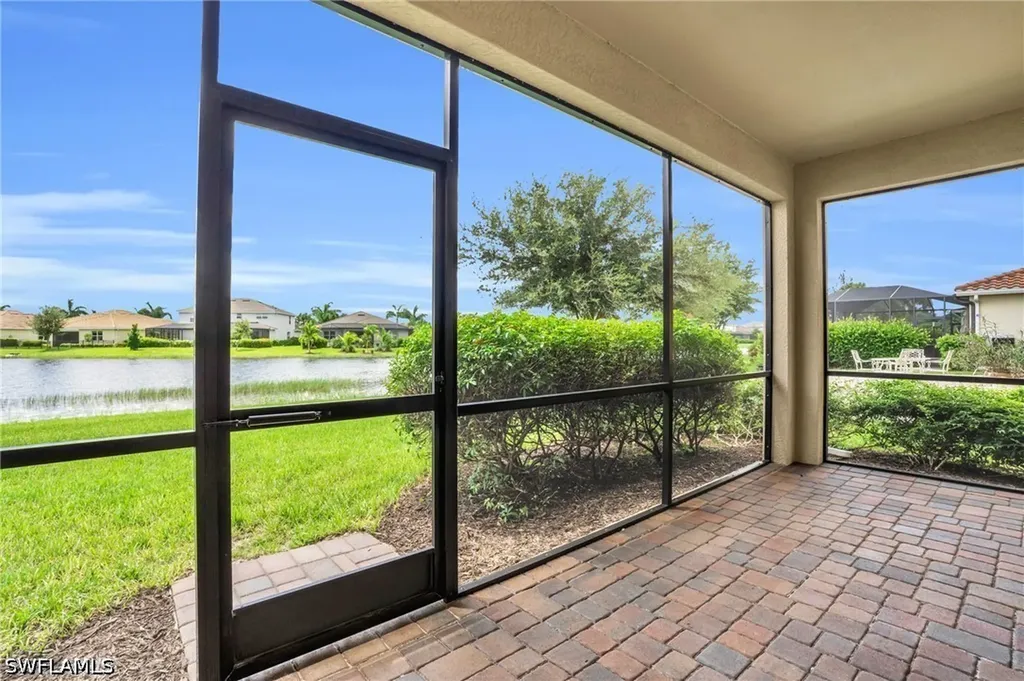 2061 Hamlin Street Naples FL 34120