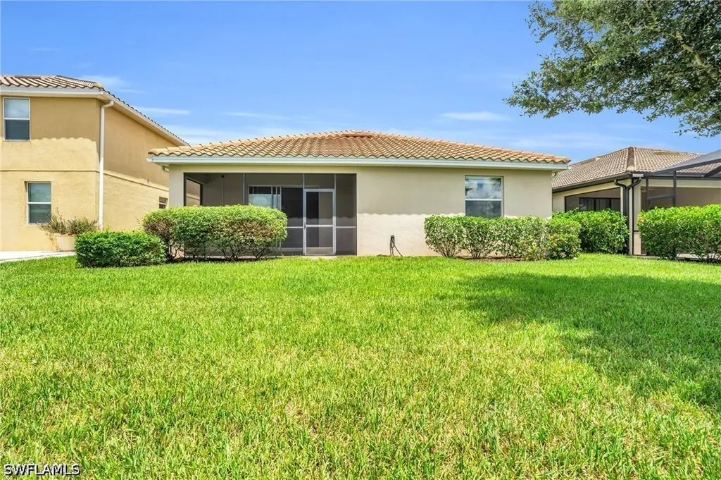 2061 Hamlin Street Naples FL 34120