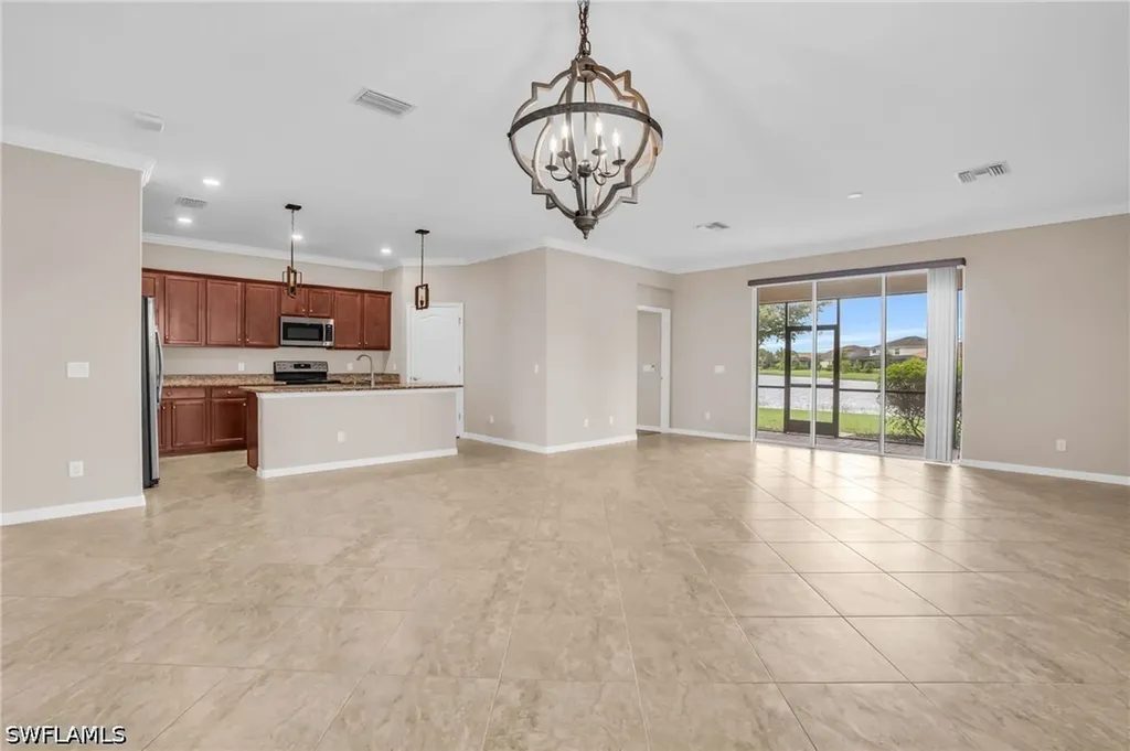 2061 Hamlin Street Naples FL 34120