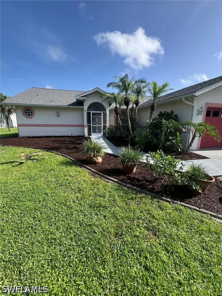Naples FL, 2875 18TH Avenue SE