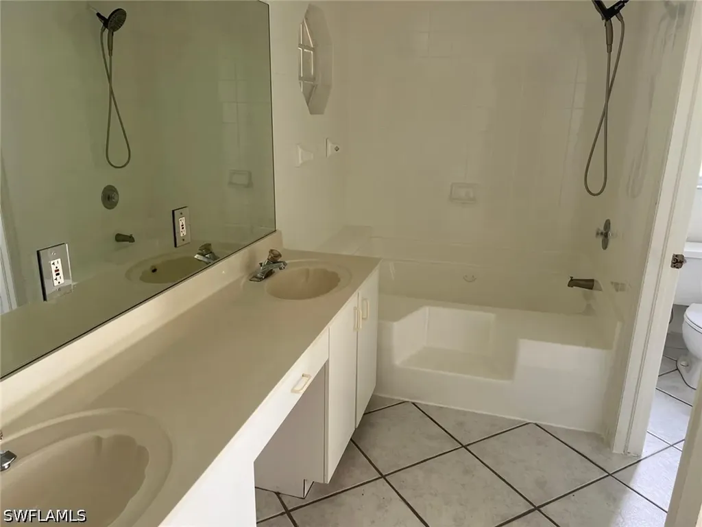 2875 18th Avenue SE Naples FL 34117