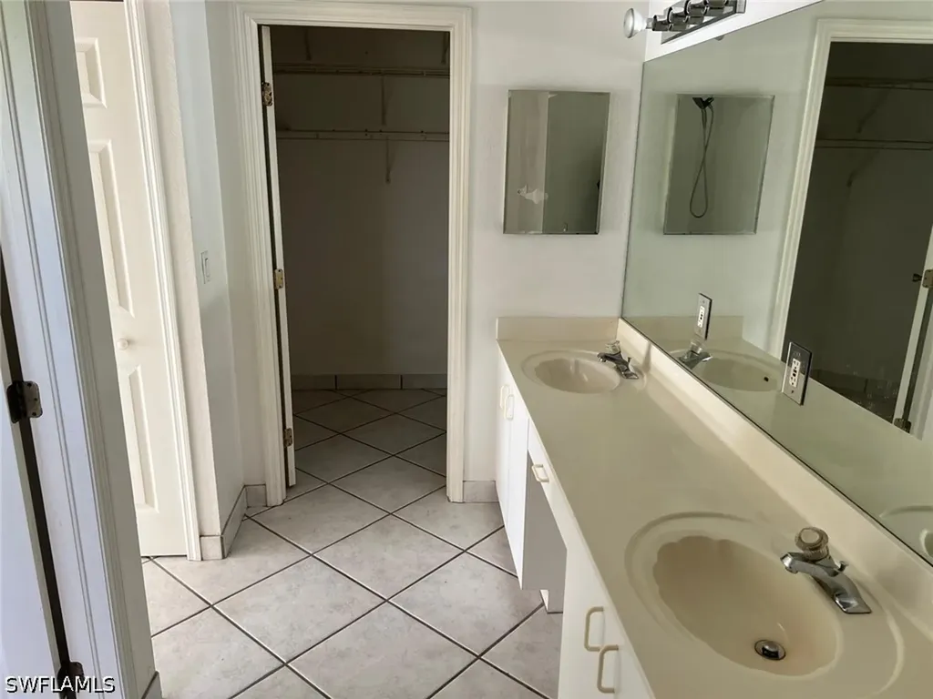 2875 18th Avenue SE Naples FL 34117