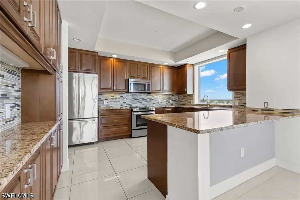 1325 Snell Isle Boulevard NE St. Petersburg FL 33704