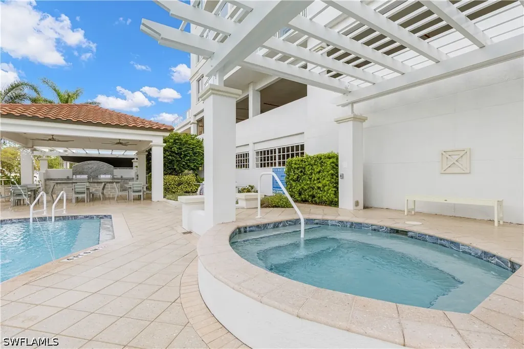 1325 Snell Isle Boulevard NE St. Petersburg FL 33704