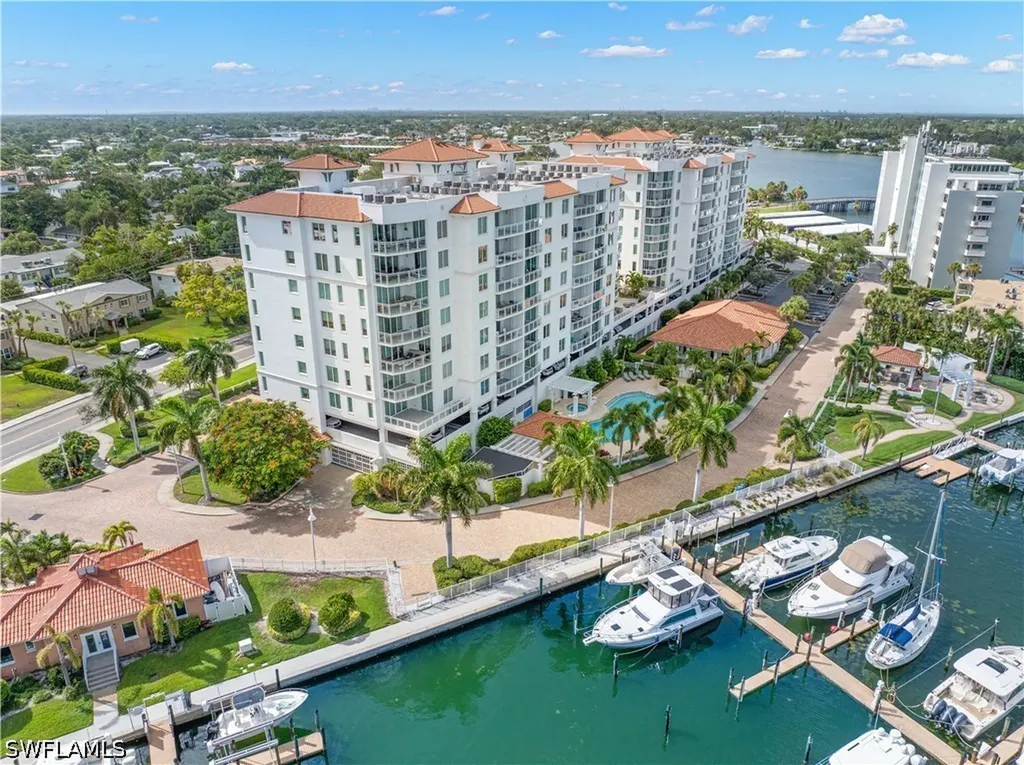 1325 Snell Isle Boulevard NE St. Petersburg FL 33704