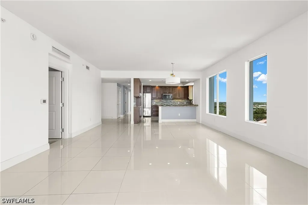 1325 Snell Isle Boulevard NE St. Petersburg FL 33704
