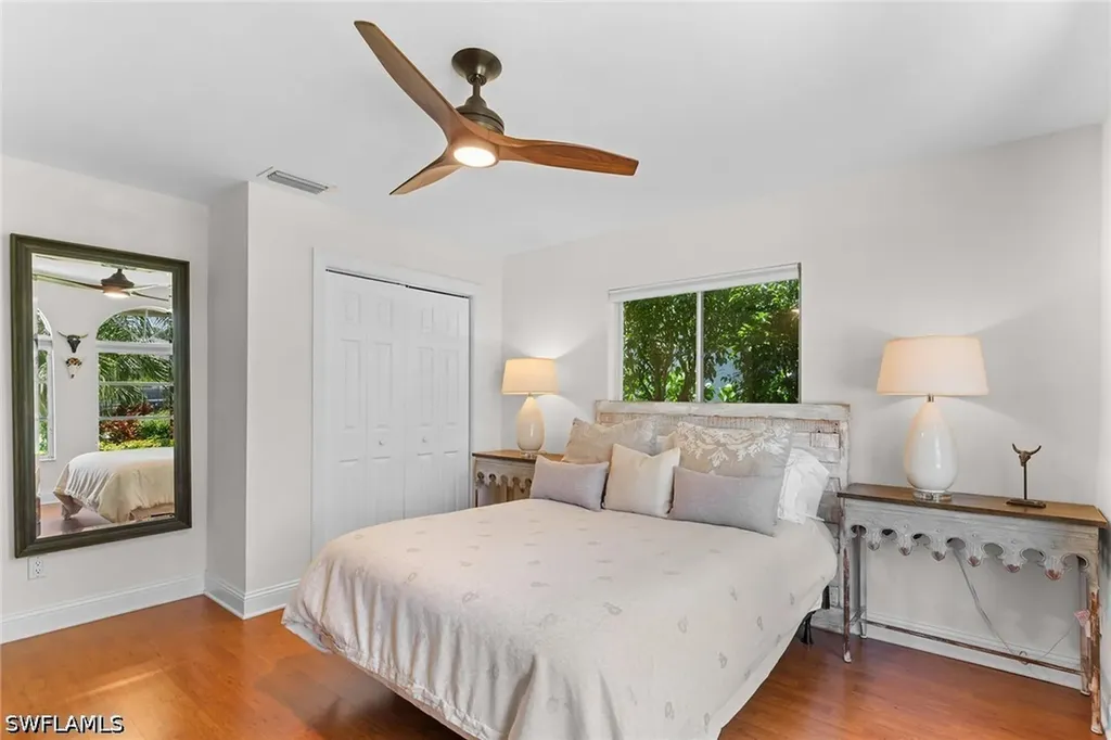 580 97th Avenue N Naples FL 34108