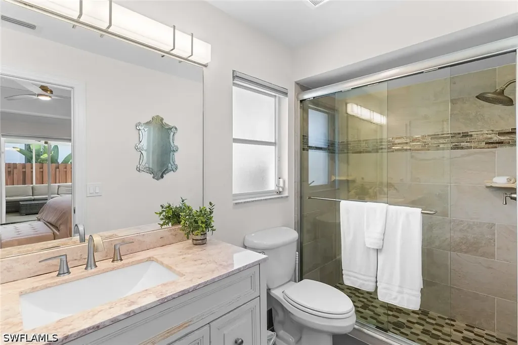 580 97th Avenue N Naples FL 34108
