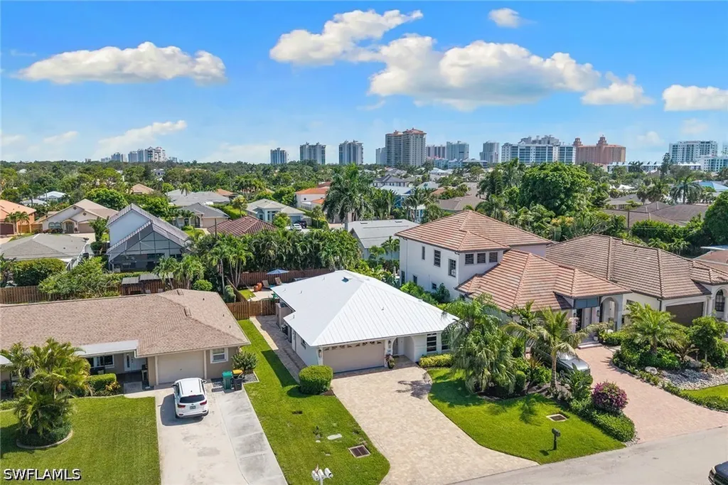 580 97th Avenue N Naples FL 34108