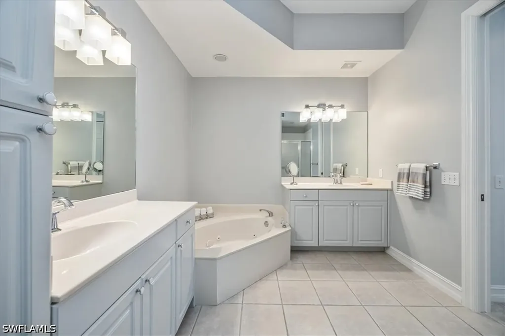 700 Bentwater Circle Naples FL 34108