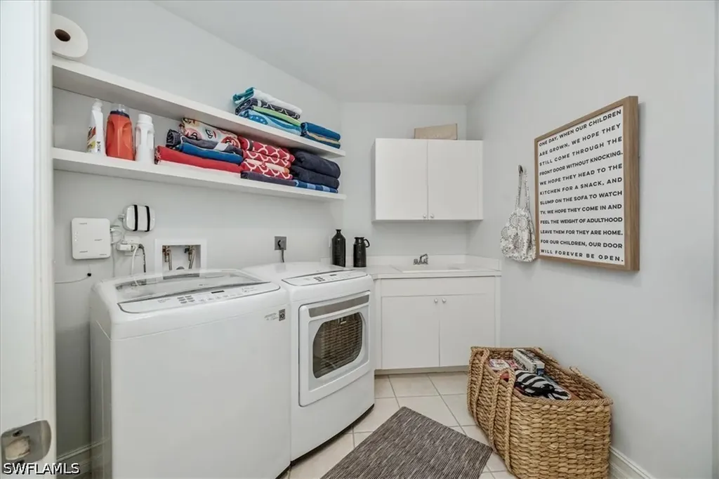 700 Bentwater Circle Naples FL 34108