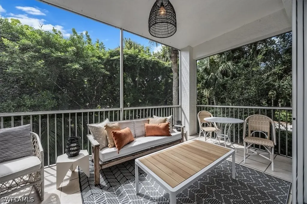 700 Bentwater Circle Naples FL 34108