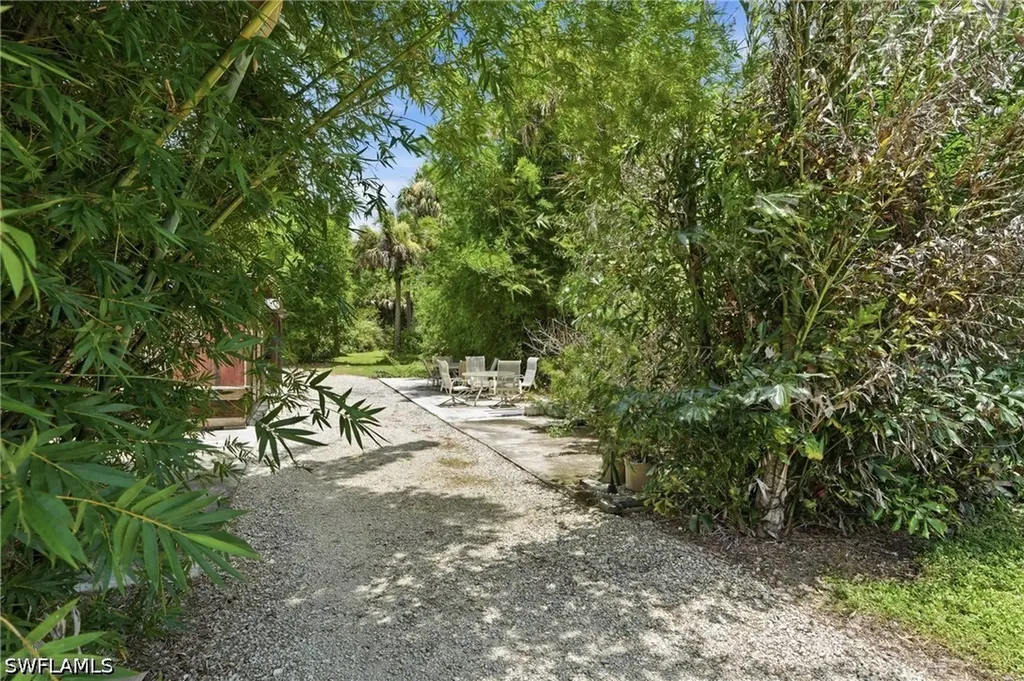 3935 24th Avenue SE Naples FL 34117