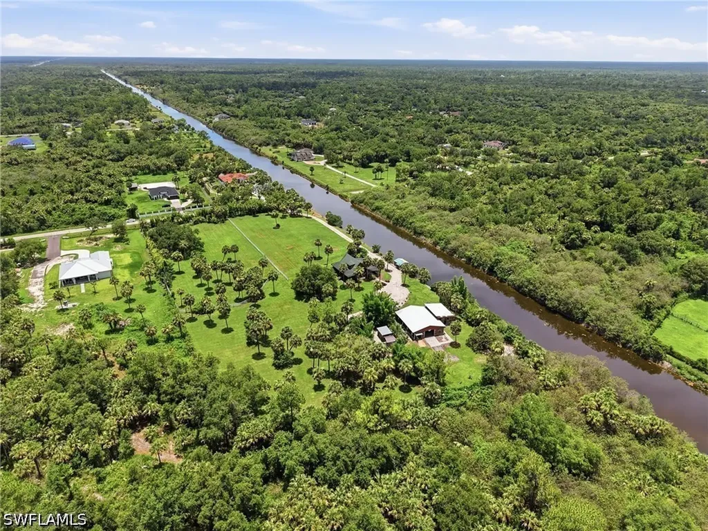 3935 24th Avenue SE Naples FL 34117