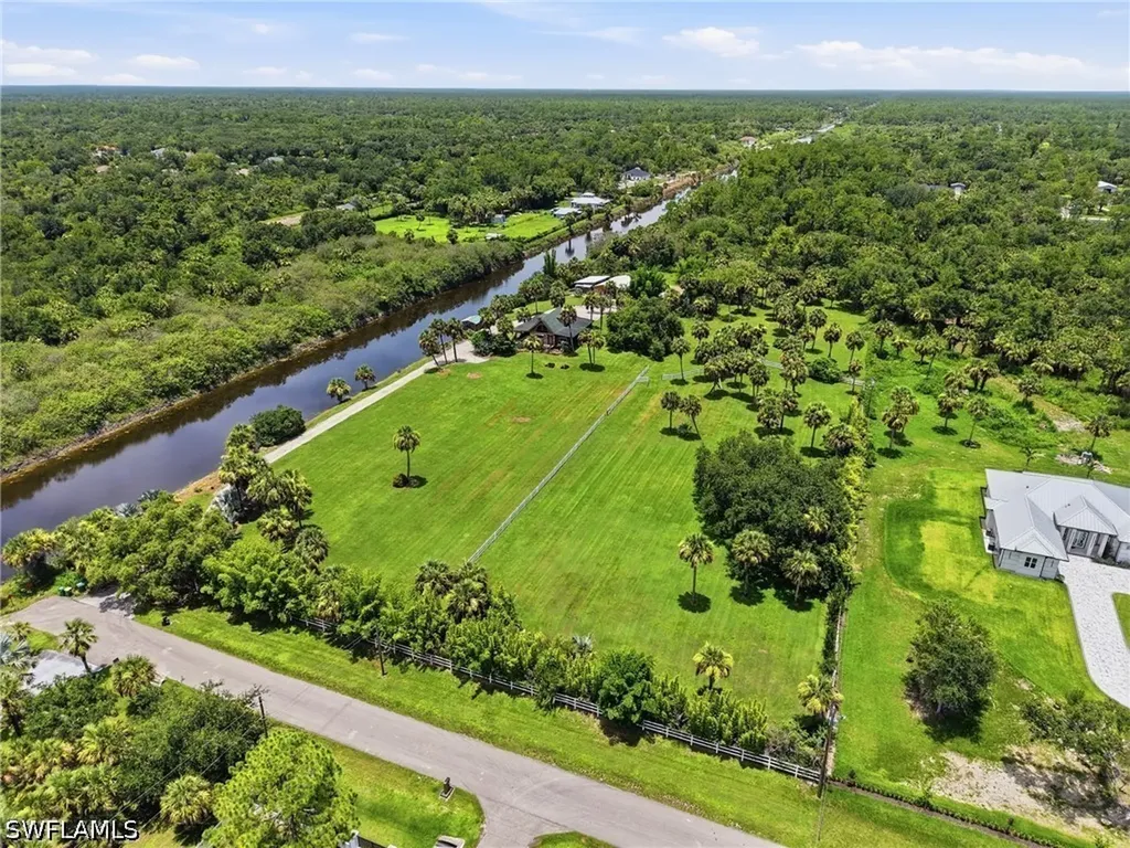 3935 24th Avenue SE Naples FL 34117