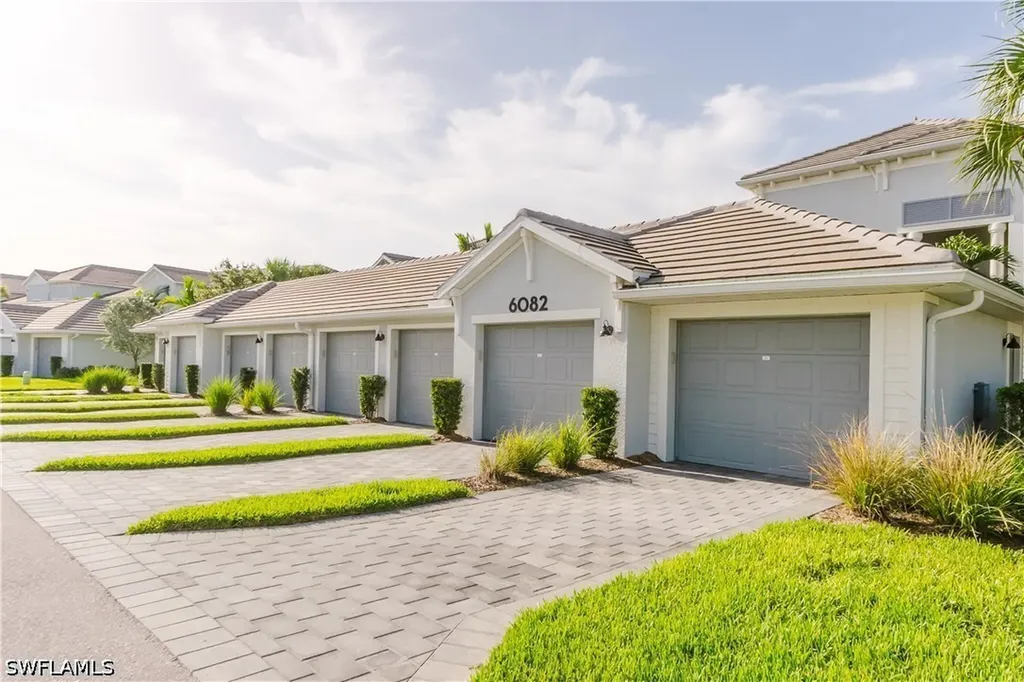 6082 National Boulevard Ave Maria FL 34142