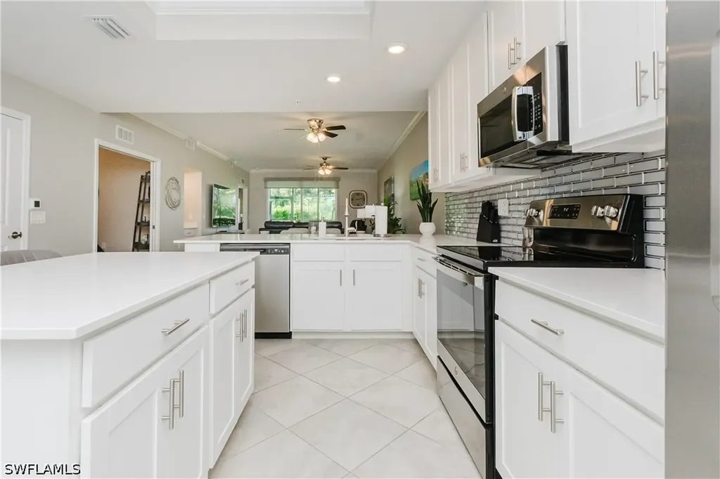 6082 National Boulevard Ave Maria FL 34142