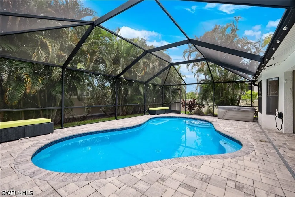 1509 SW 52nd Lane Cape Coral FL 33914