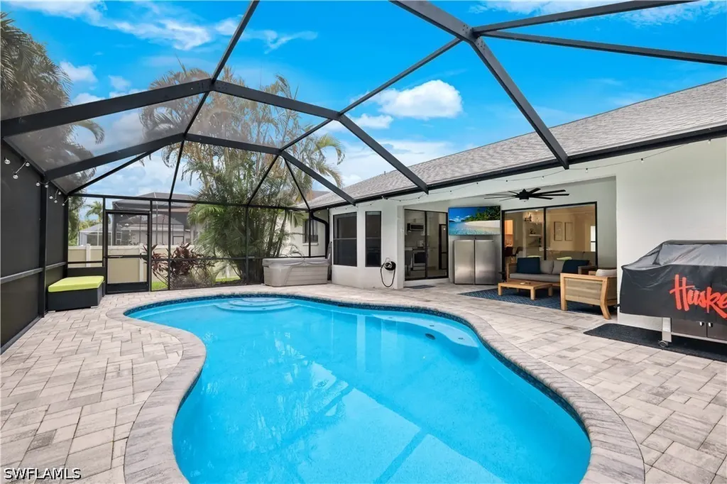 1509 SW 52nd Lane Cape Coral FL 33914