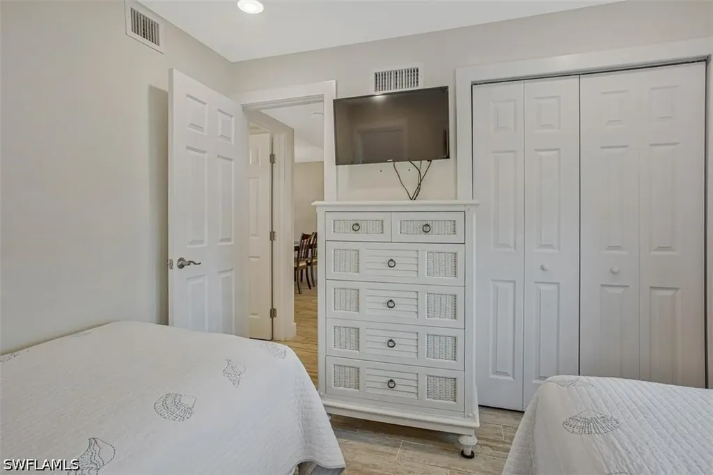 4298 27th Court SW Naples FL 34116
